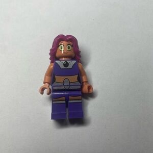 DIM054 - Starfire - Lego Minifigure